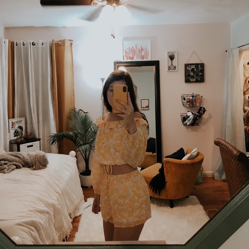 🍯🍯 Honey Punch 2 piece set - Picture 3 of 7